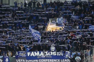 Μαγική εκδρομή/ΜΑΧΗΤΕΣ