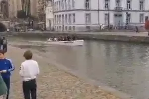 (ΒΙΝΤΕΟ) Βαρκάδα στην Γάνδη και "Χώμα που περπάτησα"!