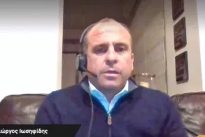 Ιωσηφίδης για την ήττα του Απόλλωνα: "Κάτι που δεν περίμενε κανείς/Η ήττα ίσως κάνει καλό"