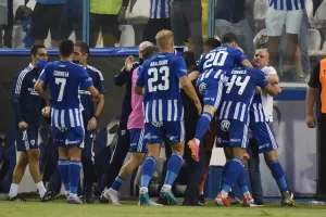Με καθαρό μυαλό / Το ματς... εξαίρεση 