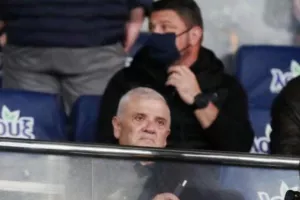 Στα αποδυτήρια ο Μελισσανίδης/Συνεχάρη Γιαννίκη-Μήτογλου