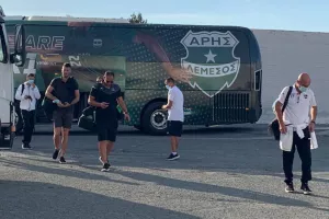 Η άφιξη στο "ΜΑΚ" (Φώτος)