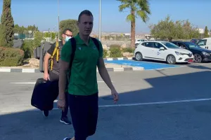 "Πέταξε" για Ελβετία η Ομόνοια (Φώτος)