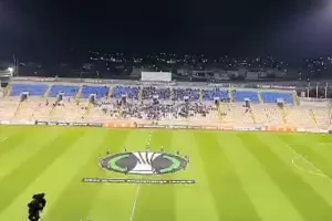 "Χώμα που περπάτησα"... πριν την σέντρα (Βίντεο)