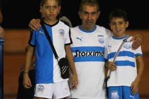 ΦΩΤΟΣ από τον κόσμο στο Τσίρειο 