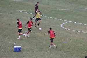 Με πέντε Κύπριους στην ενδεκάδα η ΠΑΕΕΚ