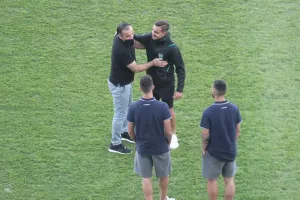 Ο Σακκάς τους ξέρει και τους πιστεύει