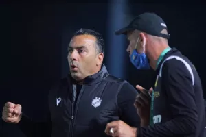 "Ήρωας" ξανά ο Σόουζα, άλμα το ΑΠΟΕΛ! (φώτος)