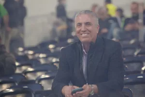 Χαμογελαστός ο κόουτς στην "Αρένα"