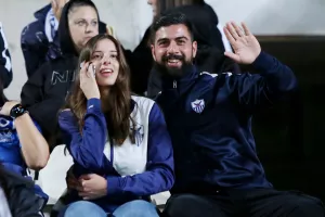 ΦΩΤΟΡΕΠΟΡΤΑΖ από τoν κόσμο στο ΓΣΠ...