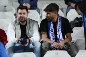 ΦΩΤΟΡΕΠΟΡΤΑΖ από τoν κόσμο στο ΓΣΠ...