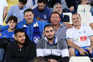 ΦΩΤΟΡΕΠΟΡΤΑΖ από τoν κόσμο στο ΓΣΠ...