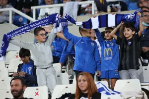 ΦΩΤΟΡΕΠΟΡΤΑΖ από τoν κόσμο στο ΓΣΠ...