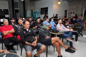 Συνάντηση με Χένινγκ Μπεργκ (φώτος)