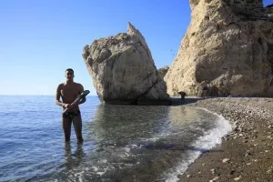 Λεμεσό και Πάφο επισκέφτηκε το Σάββατο (09/10) η Queen’s Baton Relay