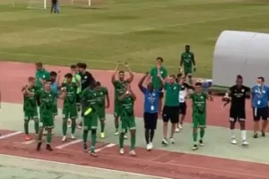 To... καθιερωμένο "ΟΛΕ" μετά την νίκη-ανατροπή! (βίντεο)