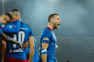 "Ψυχρολουσία" για την Βασιλεία στο 90+6' 