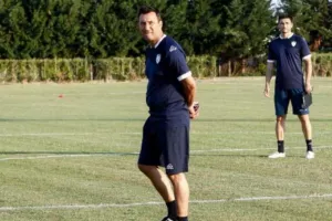 Εξώδικο Κούγια: «Έχασες τα αποδυτήρια, δεν έκανες τακτική»