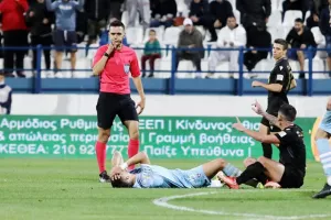 Δυσαρέσκεια στον Ιωνικό με τη διαιτησία