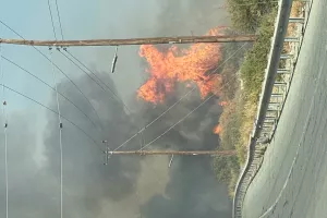 Φωτιά με πολλαπλές εστίες στη Λεμεσό (Φώτος)