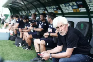 Ίδια συνταγή, αλλά και δυο «ανοικτές» θέσεις