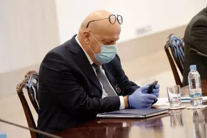 Κούμας/μηνύματα