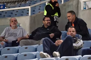 ΦΩΤΟΡΕΠΟΡΤΑΖ/Ο κόσμος του ΑΠΟΕΛ στο ΓΣΠ