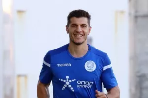 Χαμογελά ο Κωστάκης