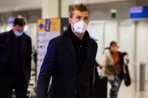 Έφτασε στην Αθήνα για το παιχνίδι με τον Ολυμπιακό