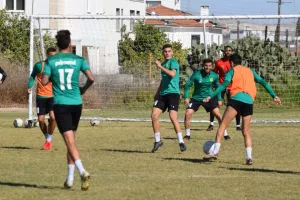 Με Λοϊζίδη οι προπονήσεις της ΑΕΚ (φώτος)