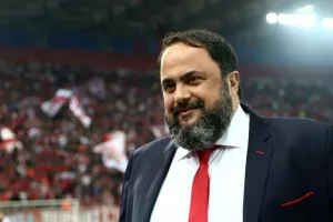Κίνηση respect από Μαρινάκη!