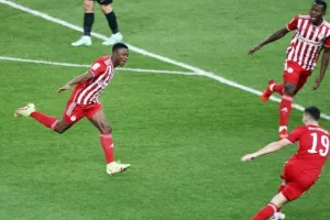 Έρχονται σκάουτερ για Μασούρα, Σισέ και Καμαρά