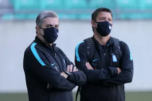 Συνάντηση για τον διάδοχο του Φαν Σιπ