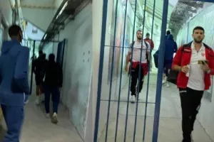 Ακρίτας - Καρμιώτισσα: Οι αφίξεις των δύο ομάδων (φώτος)