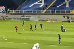 Με πολλά προβλήματα...