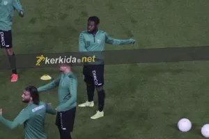 Χωρίς Σαρφό η εντεκάδα του Πετράκη