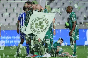Δεν μάσησε τα λόγια του (“Καβάλησαν το καλάμι”) 