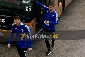 ΦΩΤΟΣ/Στο γήπεδο η Ανόρθωση
