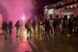 Αποθέωσαν την αποστολή στα Γιάννενα (φώτος)