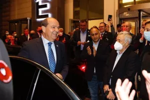 Τι να συζητήσεις μαζί του;