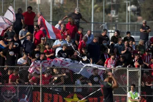 (Φωτορεπορτάζ) Καρμιώτισσα - Νέα Σαλαμίνα