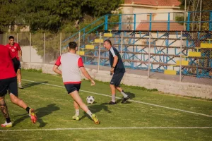 Κλικς ενόψει Αναγέννησης