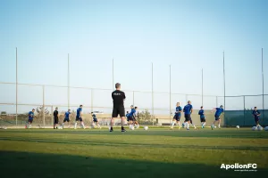 Εκεί... ο Απόλλωνας