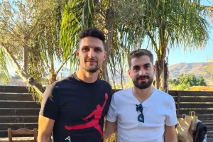 Γευμάτισαν παρέα Μαυρίας και Αλμπάνης