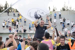 "Να ψάχνετε λόγο να πανηγυρίζετε σαν παιδί..."