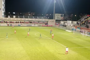 Τριάρα η Νέα Σαλαμίνα και ανεβαίνει (φώτος)