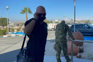Κουβεντούλα με Σοκολόφσκι ο Μπεργκ (φώτος/βίντεο) 