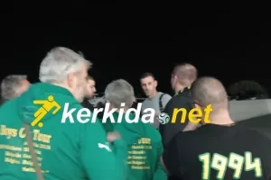 ΦΩΤΟ/Αποθέωσαν Καταλά μετά το ντέρμπι