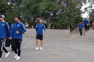 Αμρ Ουάρντα: Άφιξη με τέρμα… το ηχείο! (βίντεο) 