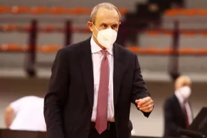 «Τυπική ομάδα… Μπαρτζώκα ο Ολυμπιακός»